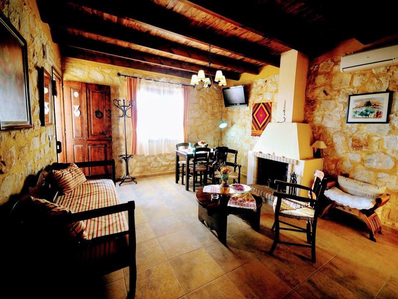 Ville Du Soleil - Exclusive Homes With Rustic Charm And Sensational Views Of The Mediterranean Sea Makrýgialos エクステリア 写真
