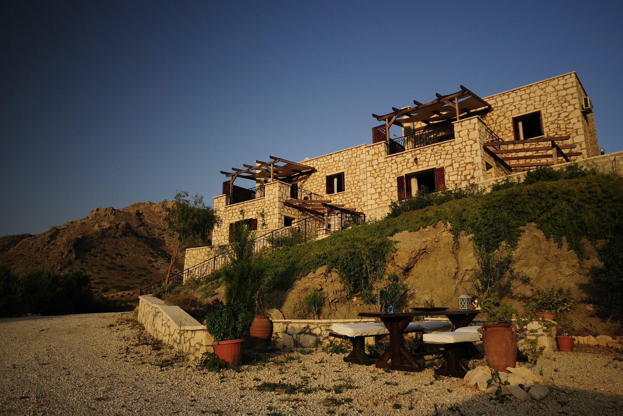 Ville Du Soleil - Exclusive Homes With Rustic Charm And Sensational Views Of The Mediterranean Sea Makrýgialos エクステリア 写真