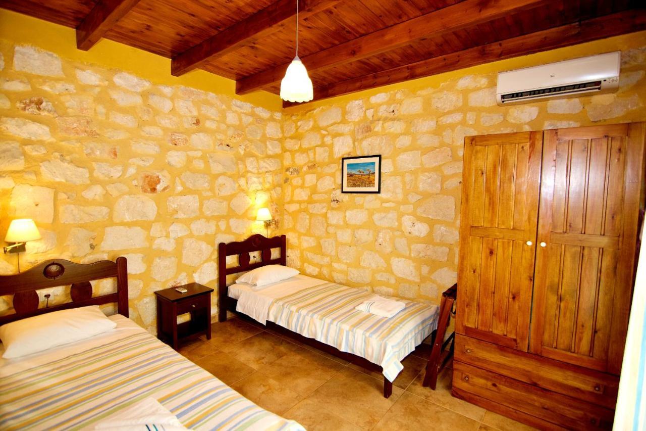 Ville Du Soleil - Exclusive Homes With Rustic Charm And Sensational Views Of The Mediterranean Sea Makrýgialos エクステリア 写真